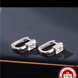 S925 Sterling Silver Stud Earrings - Geometric Square Rhinestone Design